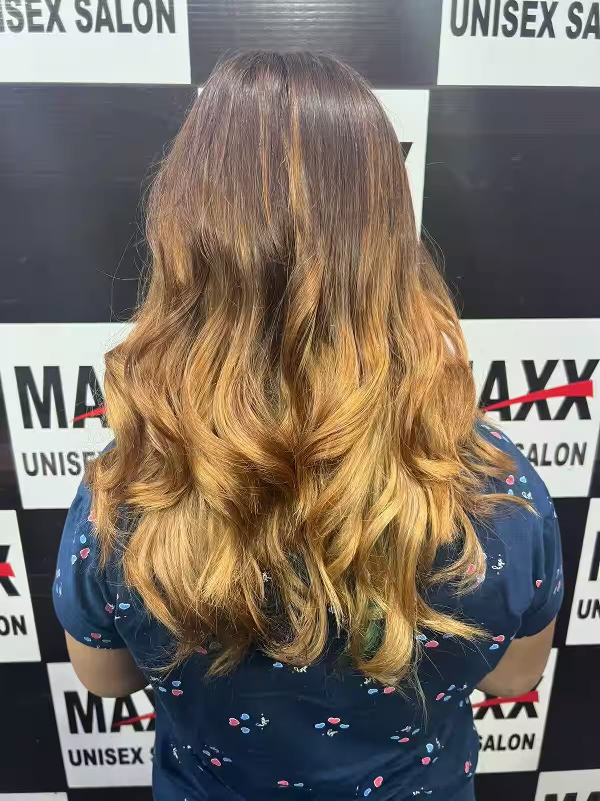 Maxx Salon Premium Entrance